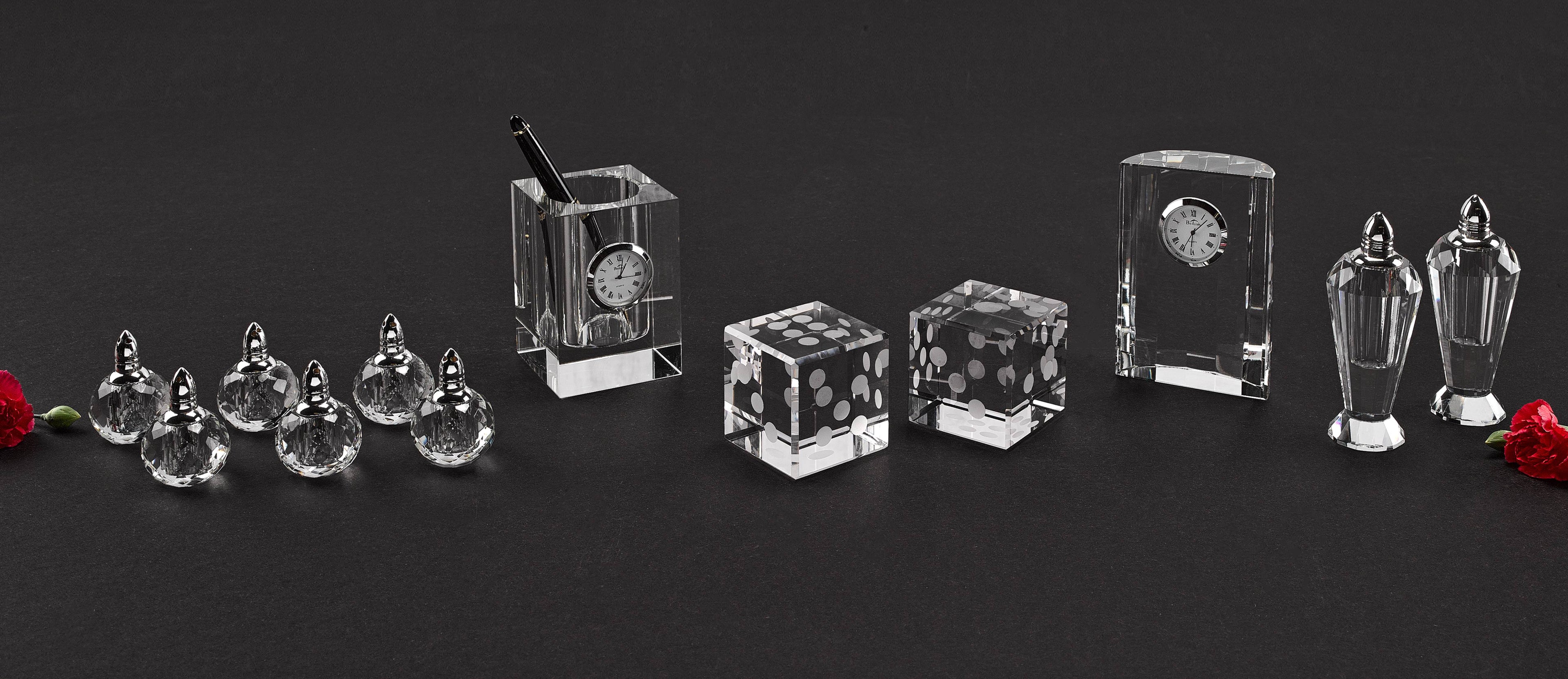 Preston Platinum Handmade Lead Free Crystal Pair of Salt and Pepper Shakers - H4-H192P