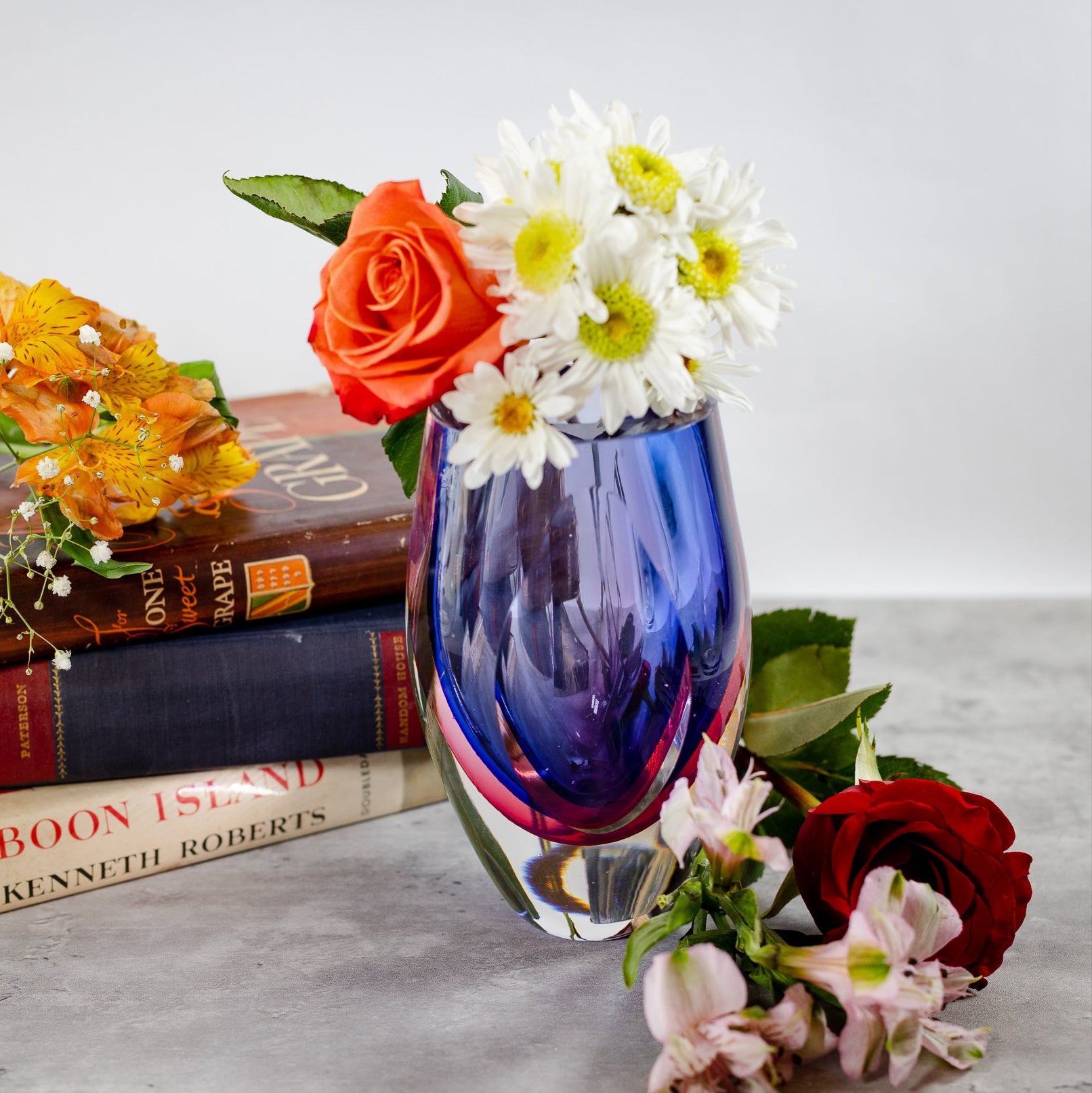 Essence Murano Style Art Glass Violet 6" Vase-J515