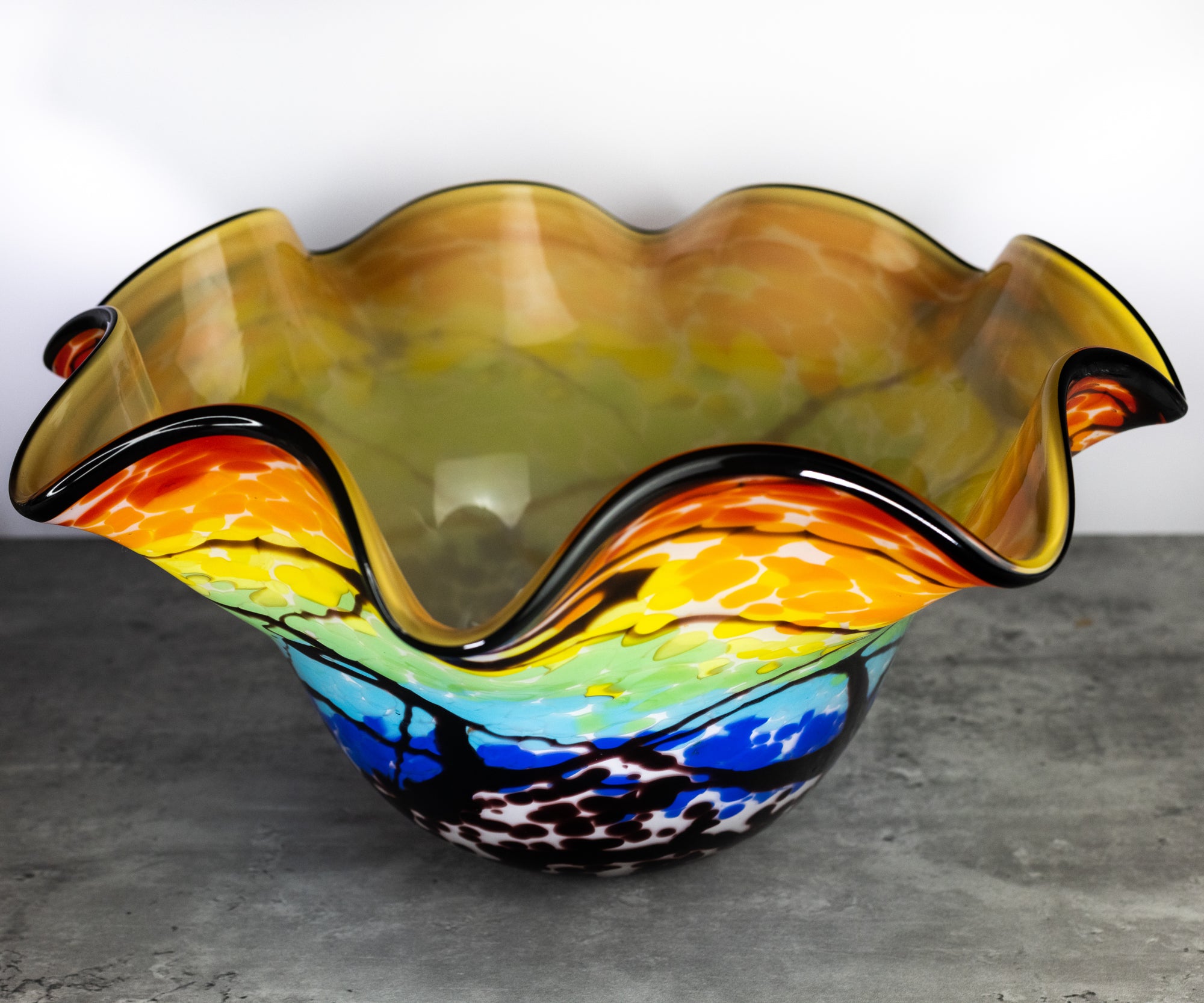 Allura Murano Style Art Glass Floppy Design 15" Centerpiece Bowl - J582