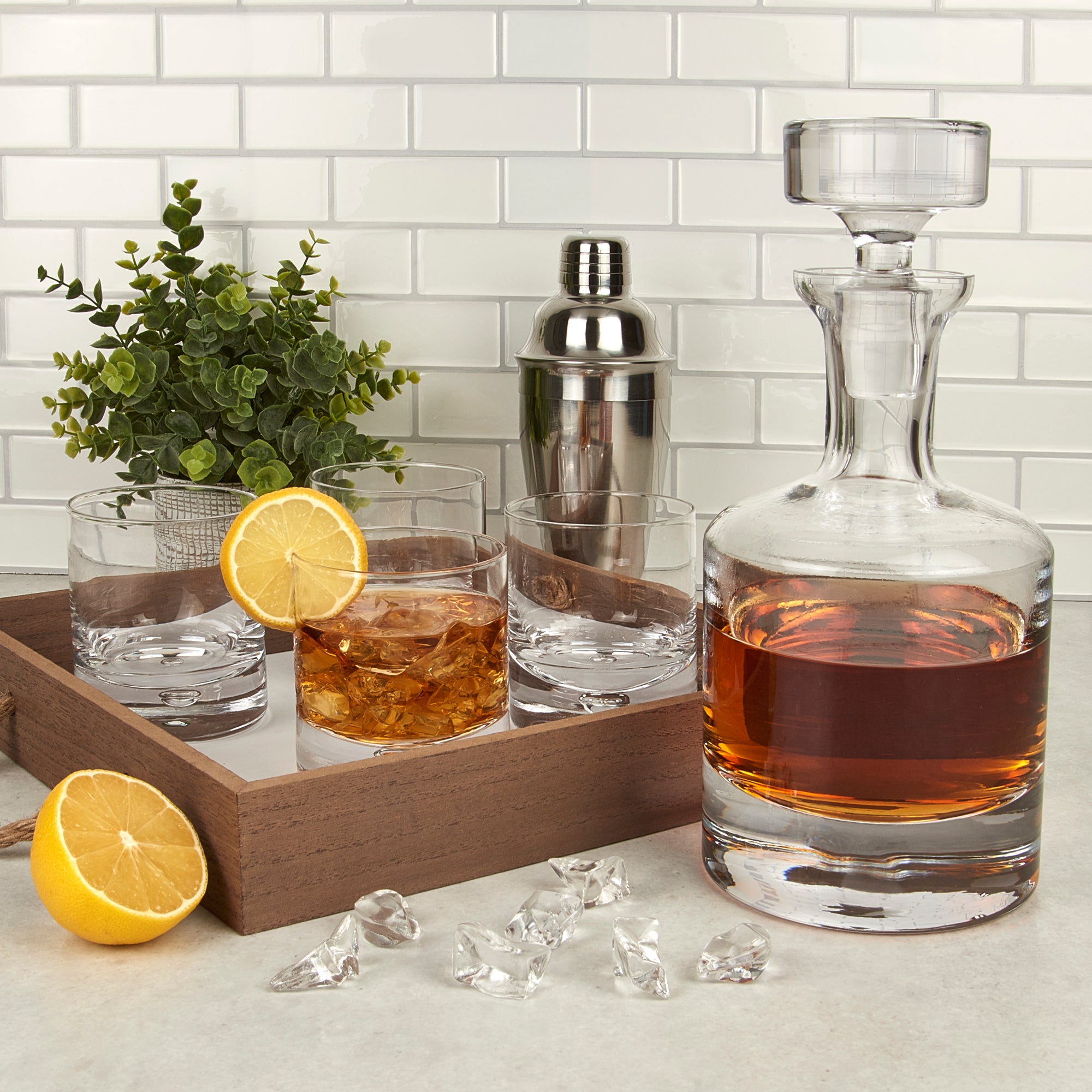 Como European Mouth Blown Lead Free Crystal Decanter 10.5 in 28 oz.- K824