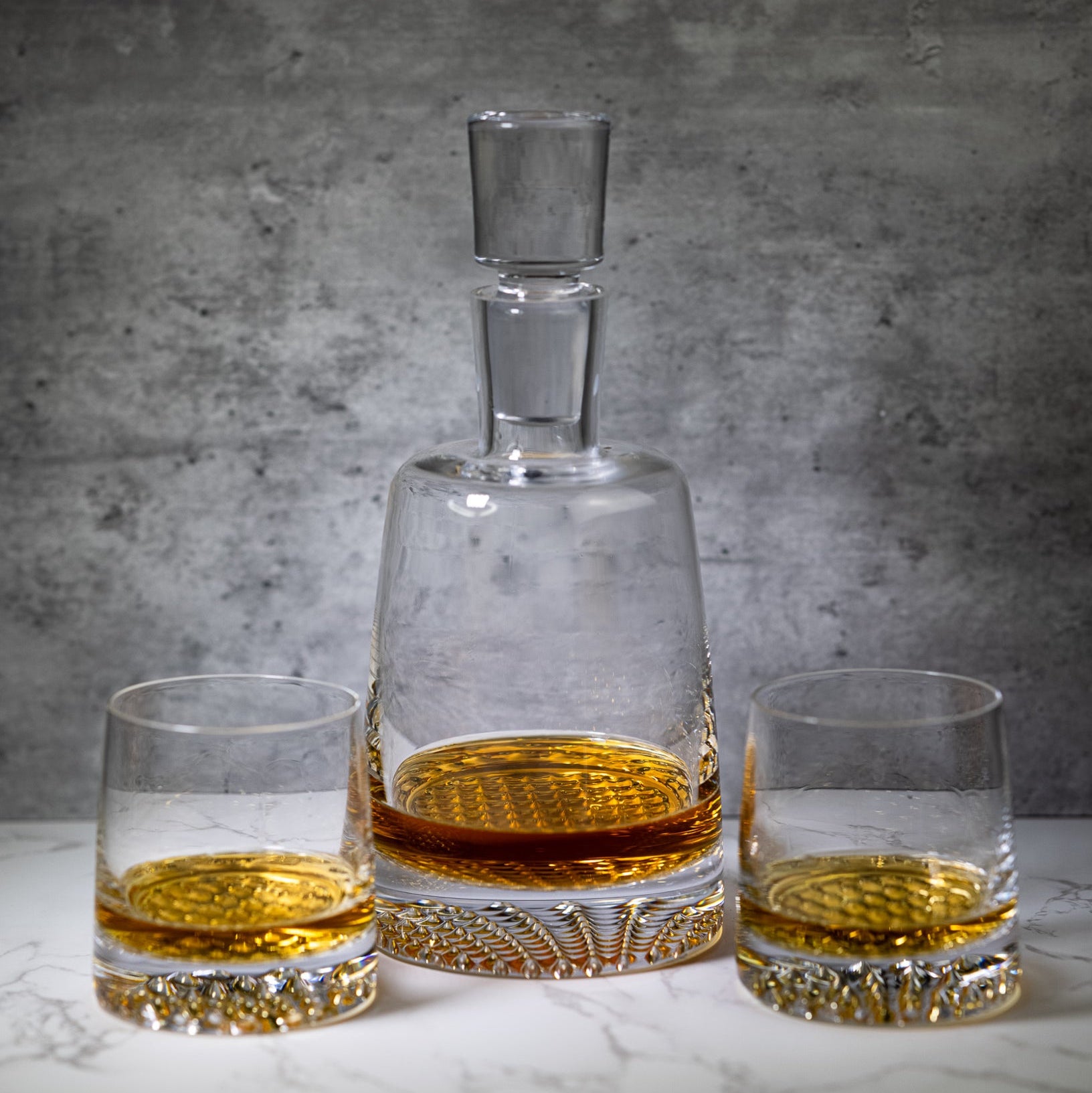 Park Avenue Whiskey Set - European Mouth Blown Lead Free Crystal Park Avenue 5 Pc. -K830