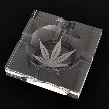 Hand Cut Crystal Marijuana Leaf Engraved Excelsior Cigar Ash Tray 5 x 5 x .75
